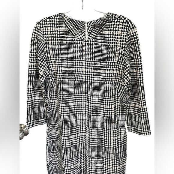 J. McLaughlin Houdstooth Catalina Long Sleeve White Black Dress Medium - Picture 2 of 4